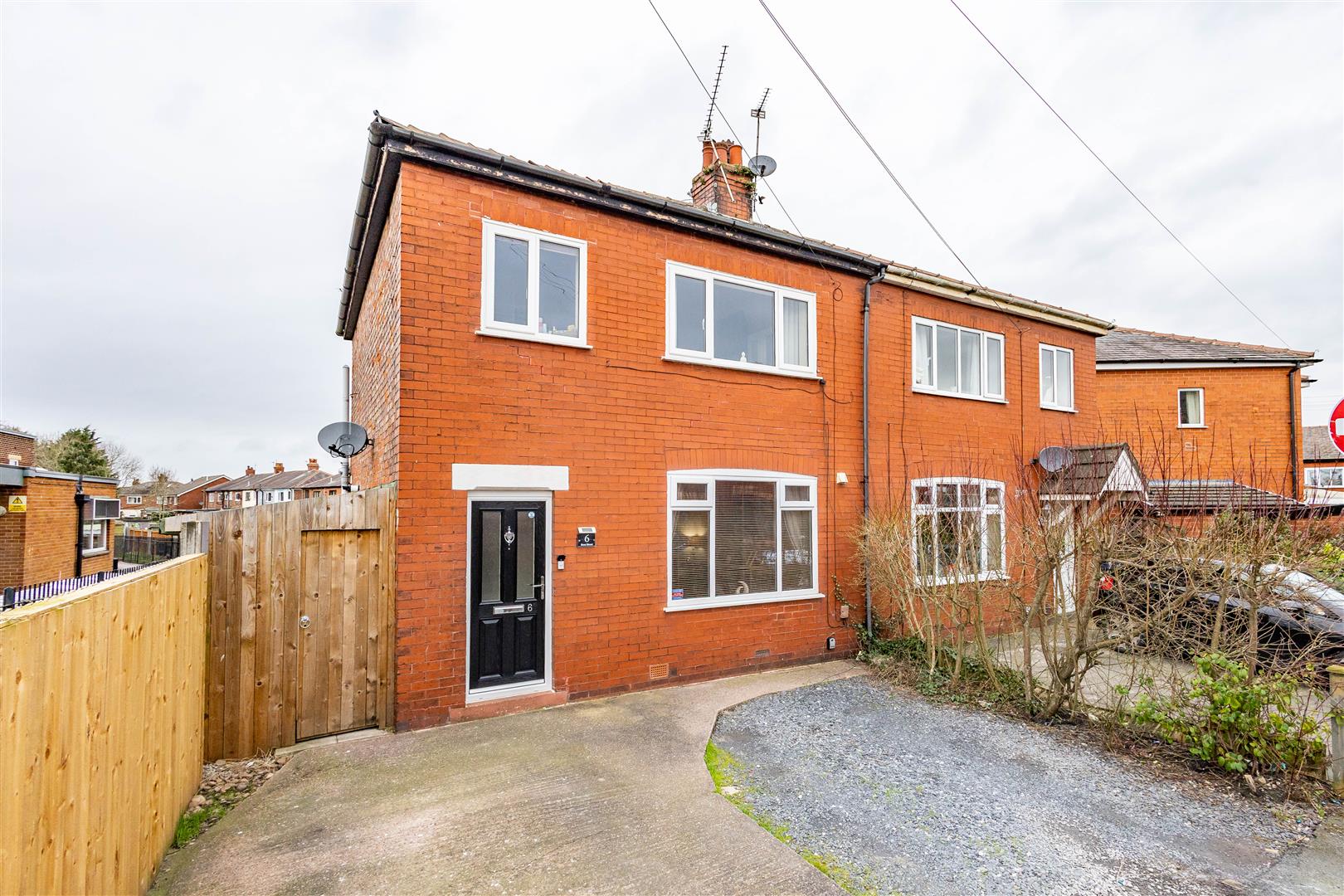 3 bed property in Rose Street, Leyland